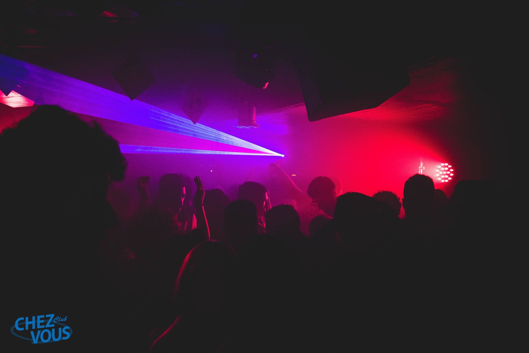 Serata in discoteca al Chez Vous